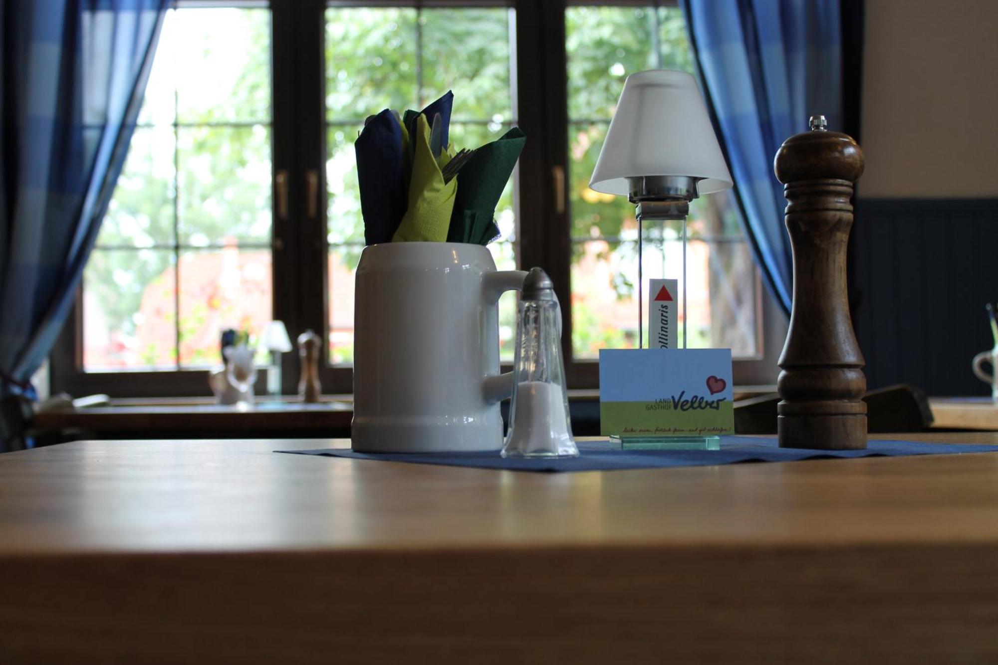 Smart Hostel By Landgasthof Velber 24H7D Seelze المظهر الخارجي الصورة